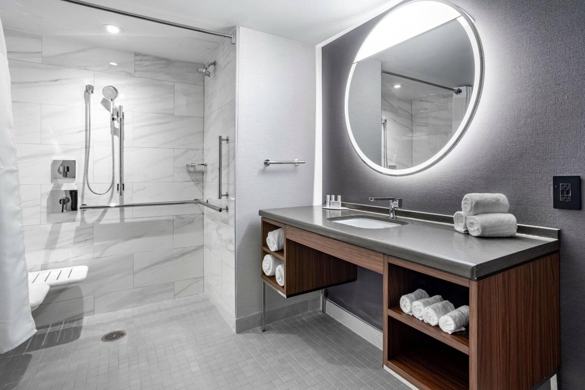 Courtyard By Marriott Washington, Dc Dupont Circle Hotel Exterior photo